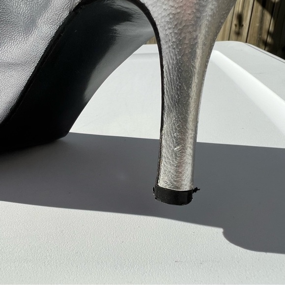 STUART Weitzman peep toe sling back silver high heels Sz 9.5 M - Picture 12 of 13